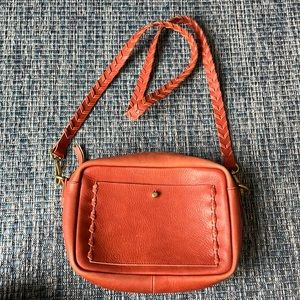 Madewell large transport camera bag: whipstitched edition